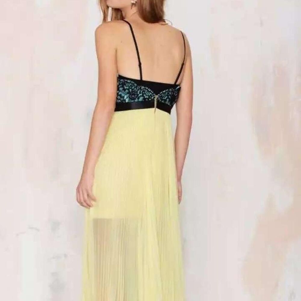 Three floor Vacation Maxi Dress - Picture 4 of 9